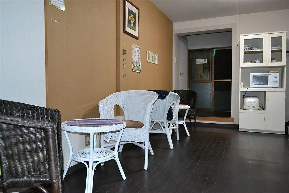 Guest House Hennka Kyoto Hostel