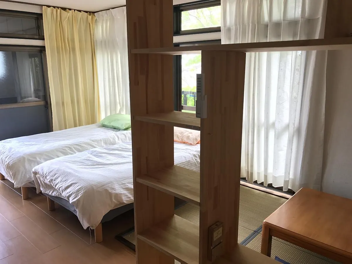 Guest House Hennka Kyoto Hostel